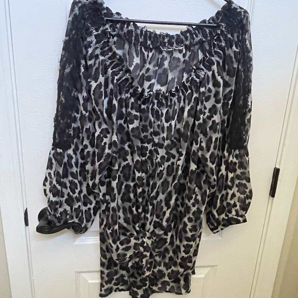 Women’s cheetah print top 3x